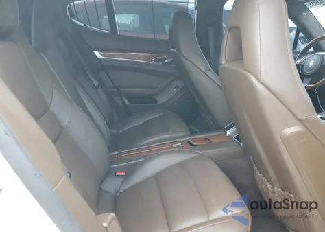 2015 Porsche Panamera Gts из США, поврежденный, VIN WP0AF2A7XFL081073